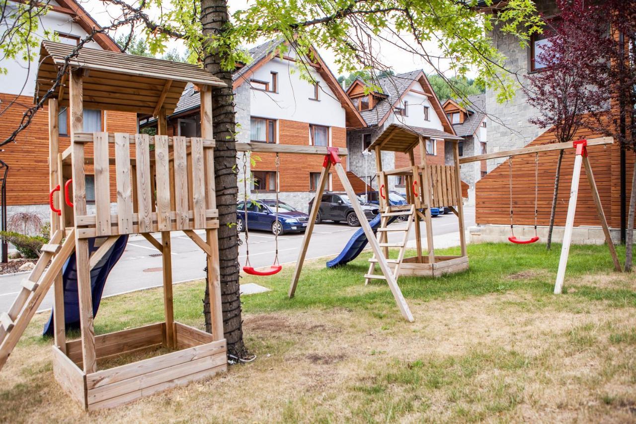 Zazi Apartmany Mýto pod Ďumbierom Bagian luar foto